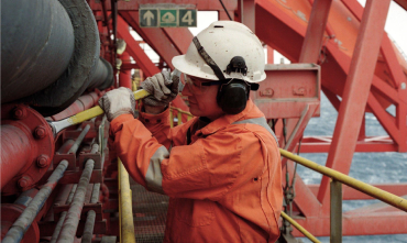 Tips To Manage Complex Marine Engineering Overhauls